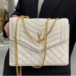 شنطه حريمي LV